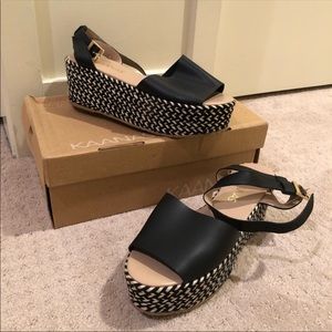 Kanas Black Platforms